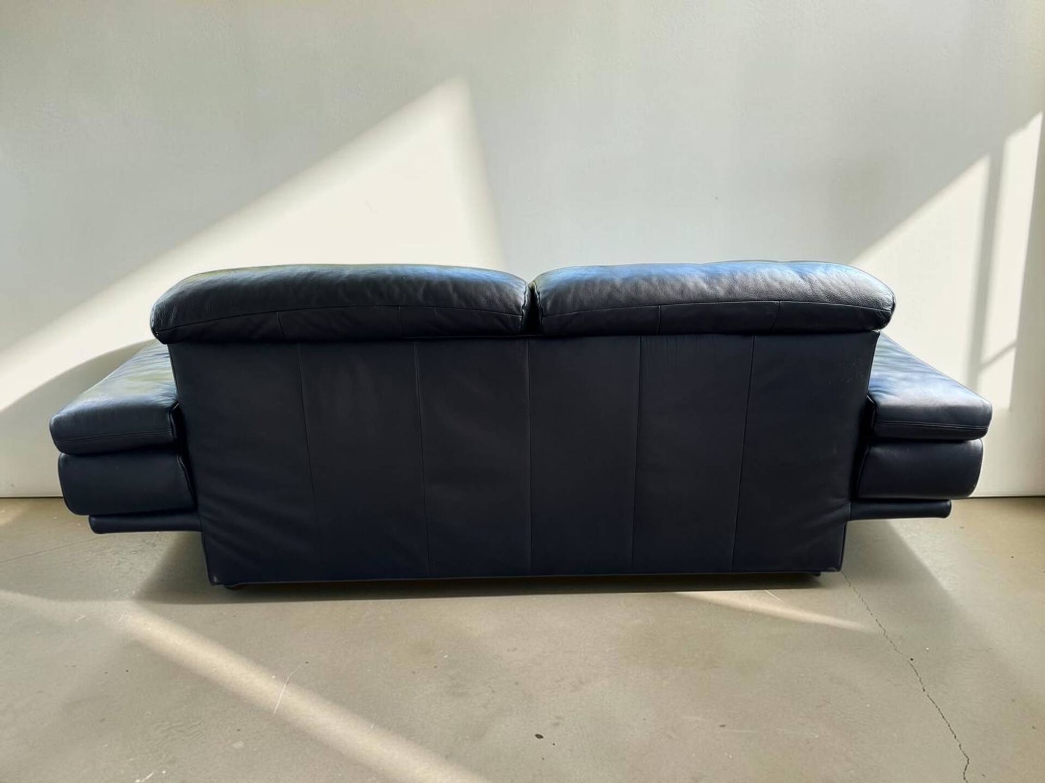 Vintage black leather 3-seater sofa Rolf Benz 6500