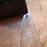 Ancien métronome en bakélite de la RDA