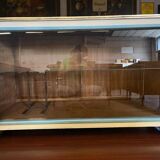 Vintage wooden shop counter/display case: design project