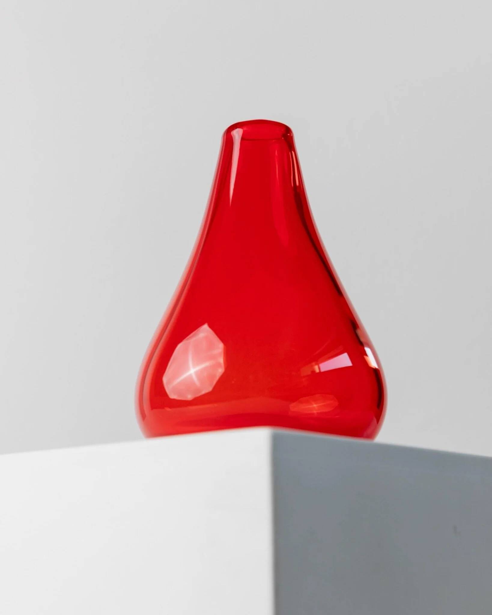 Vintage red Murano glass vase - Italy 1970s