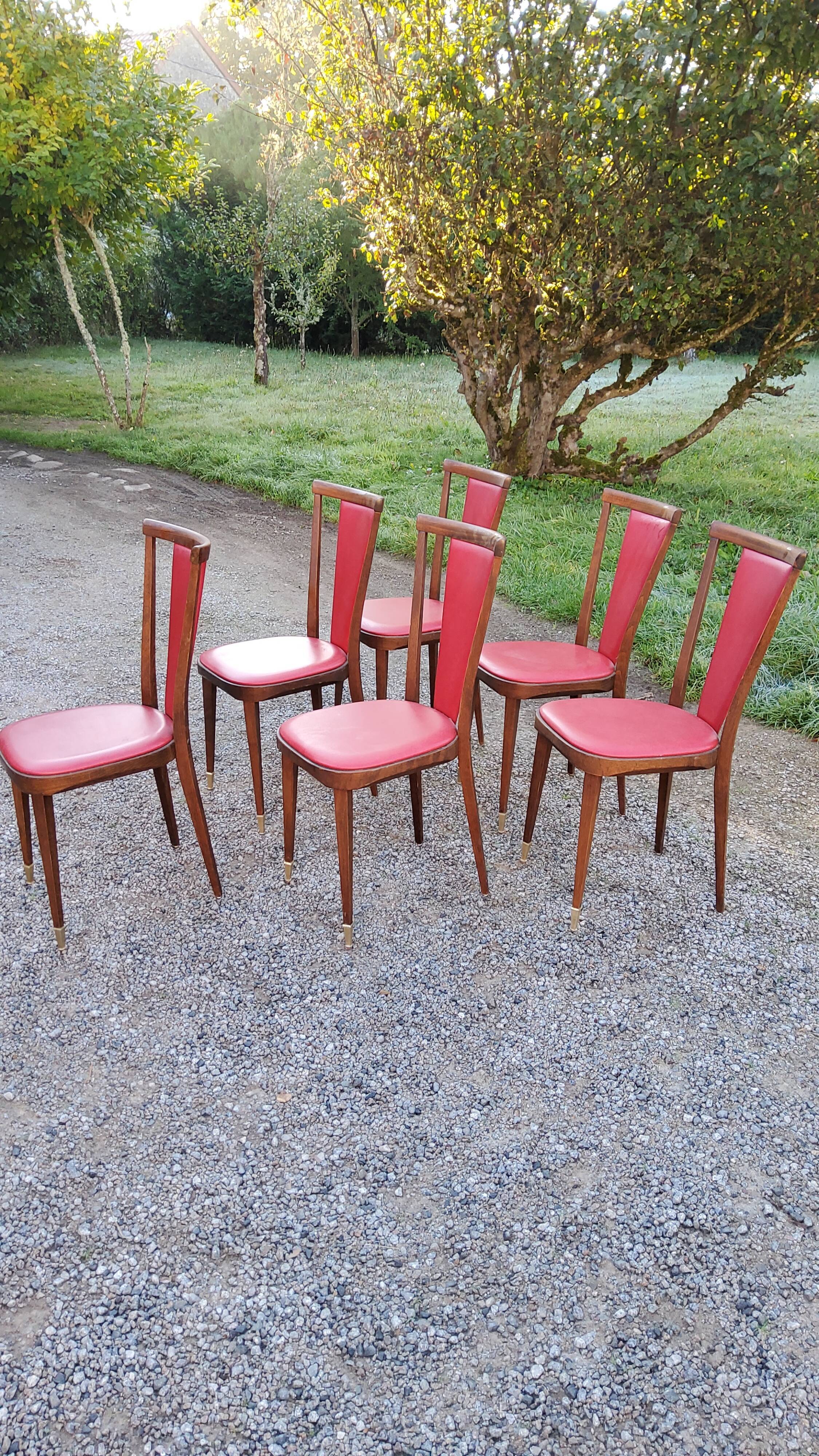 Set of 6 chairs from the 60s in red moleskine