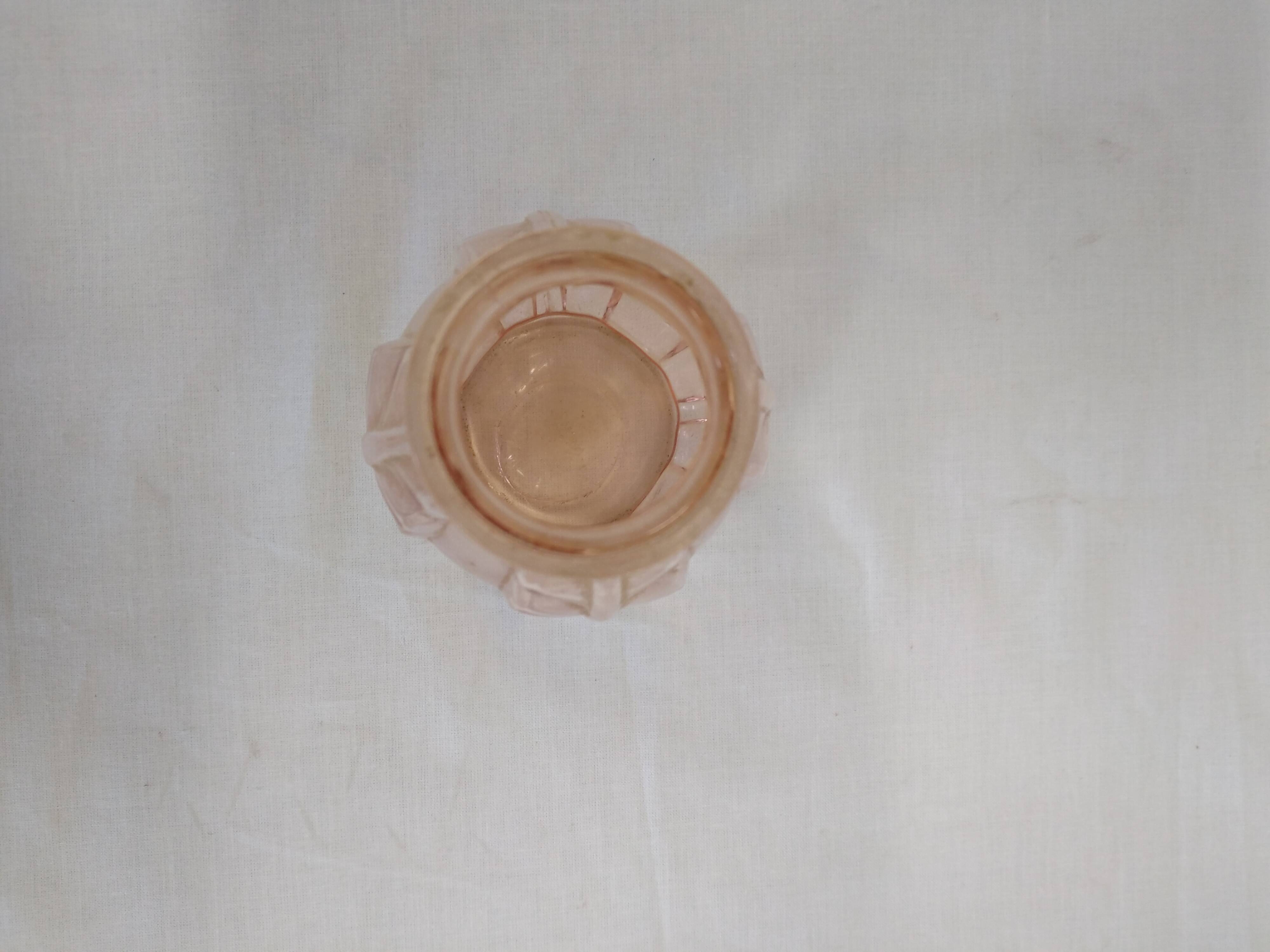 Old pink blown glass soliflore