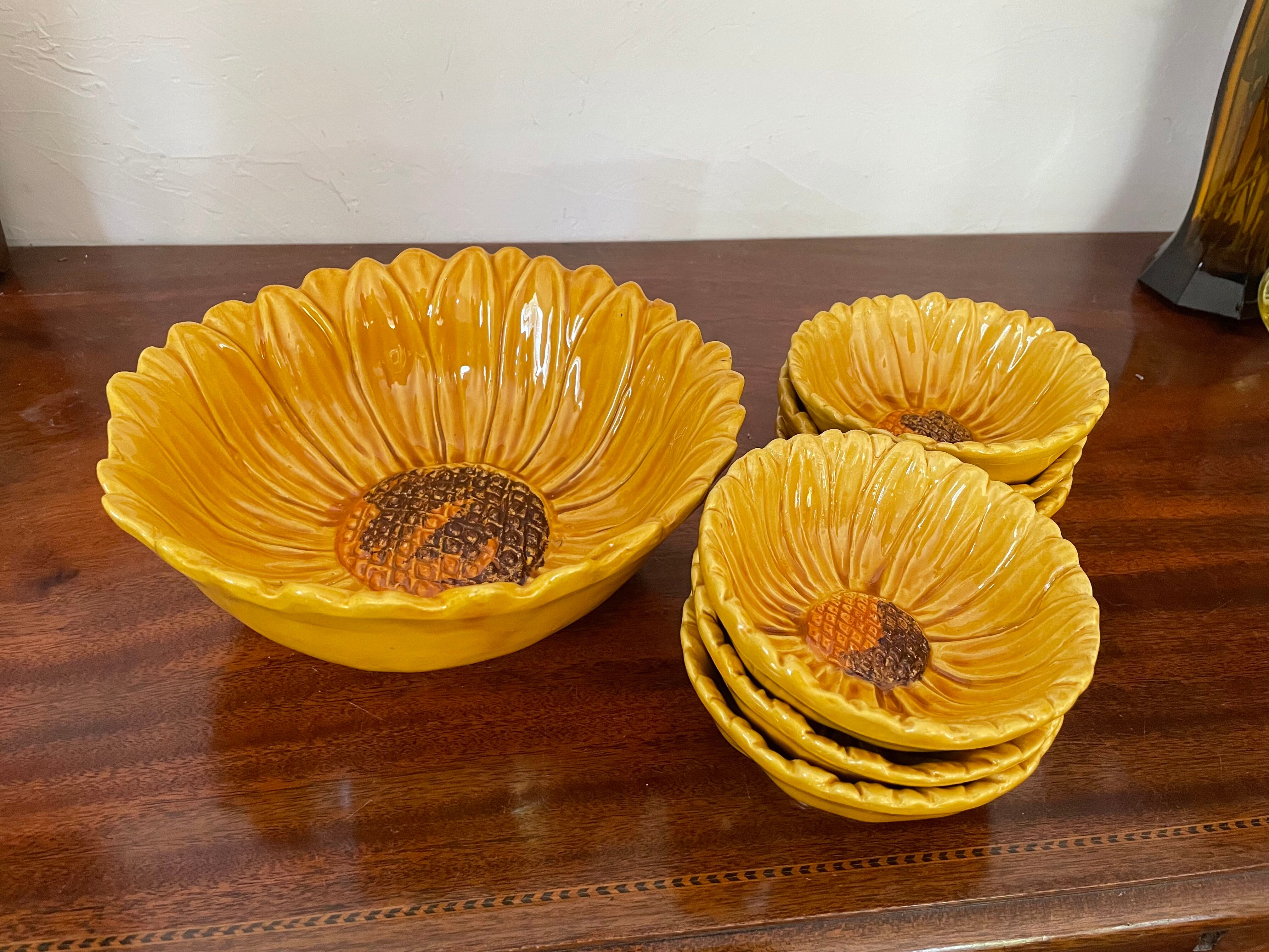 Vintage slurry bowl and cups