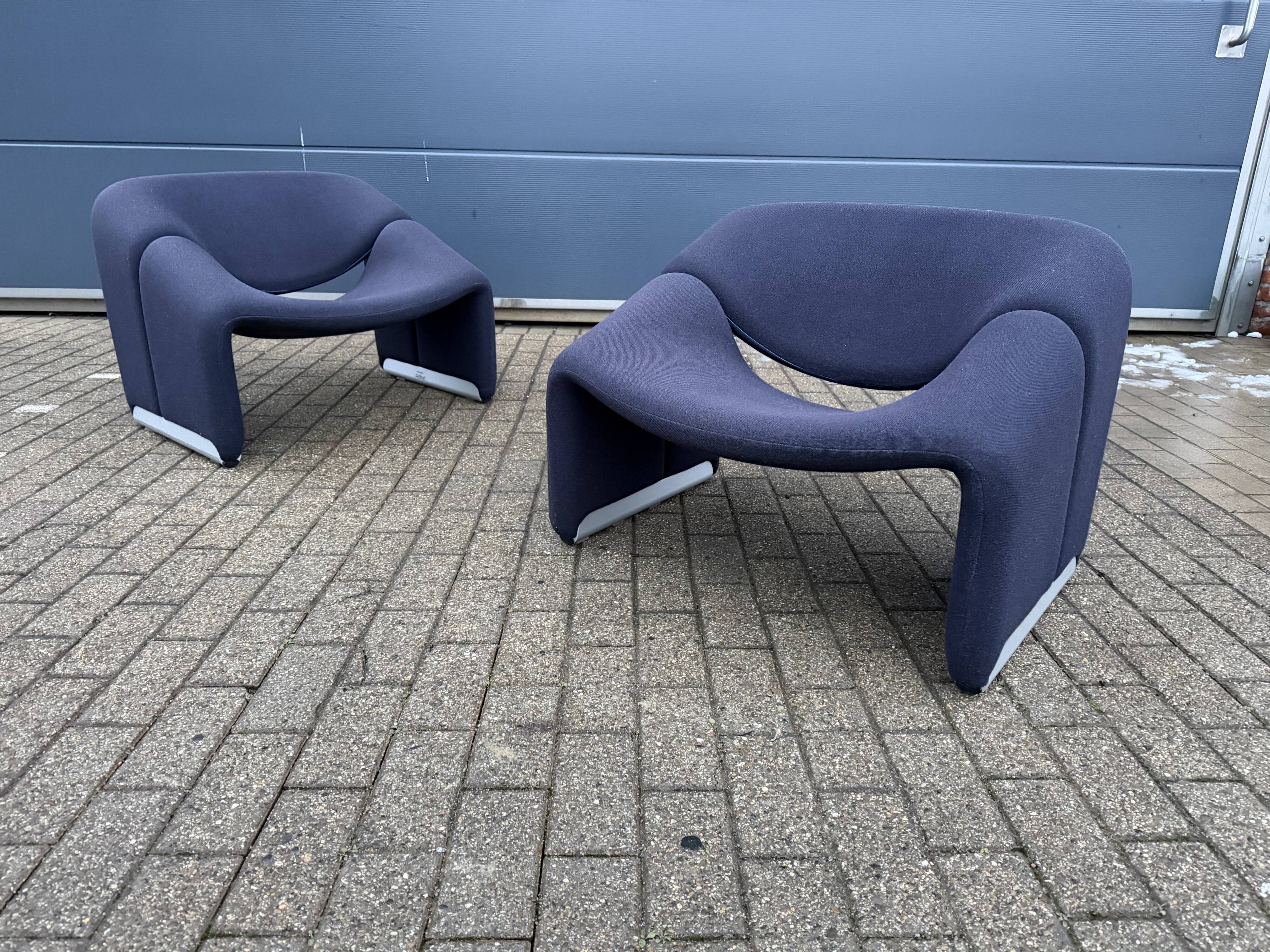 2x Artifort Groovy F598 by Pierre Paulin, Dark Blue, original