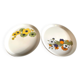2 Oval Ceramic Dishes English