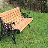 Banc de parc anglais en fonte restauré