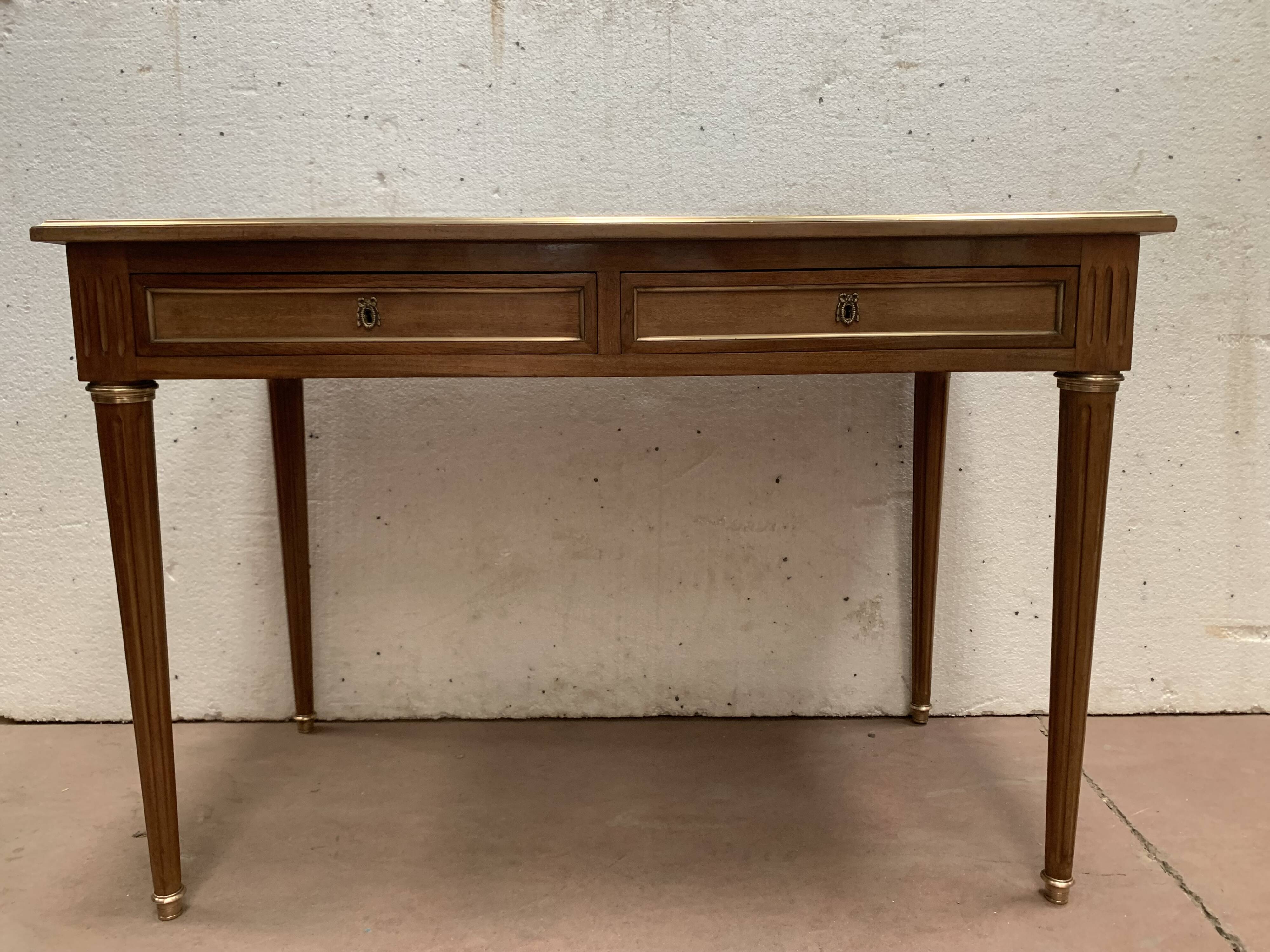 Flat desk louis XVI style Green leather top XX century
