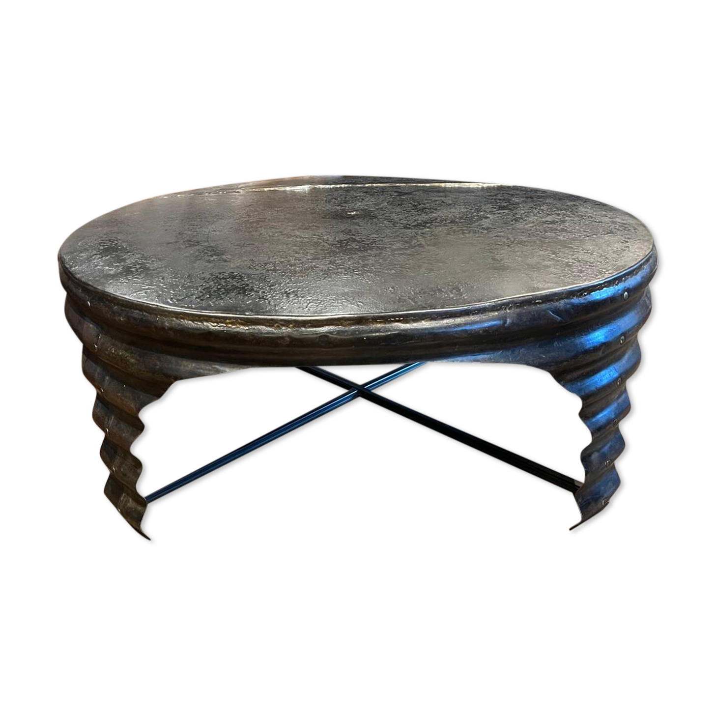 Industrial round coffee table