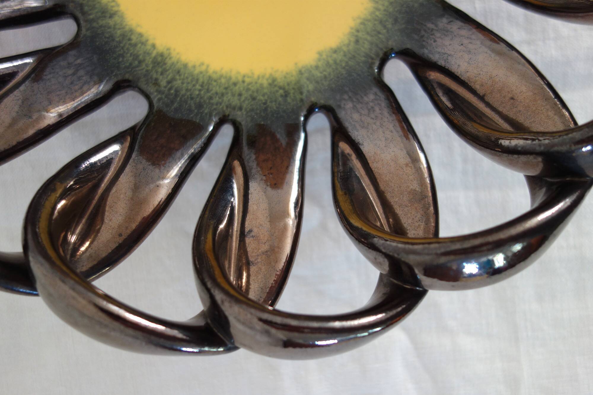 1950s ceramic fruit bowl