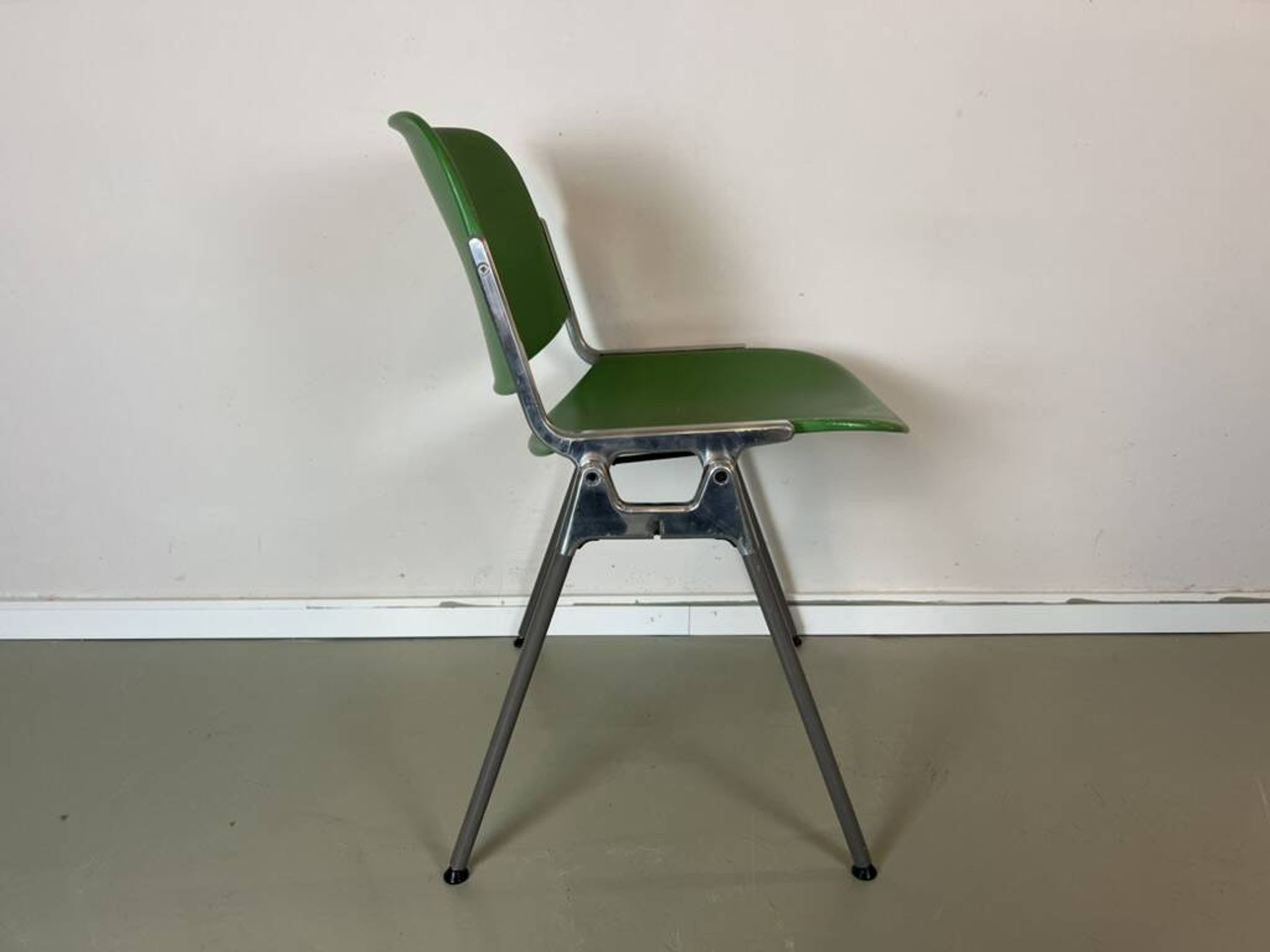 DSC 106 chair Piretti Castelli 1970s vintage Italy green