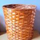 Corbeille à papier ou cache pot en osier