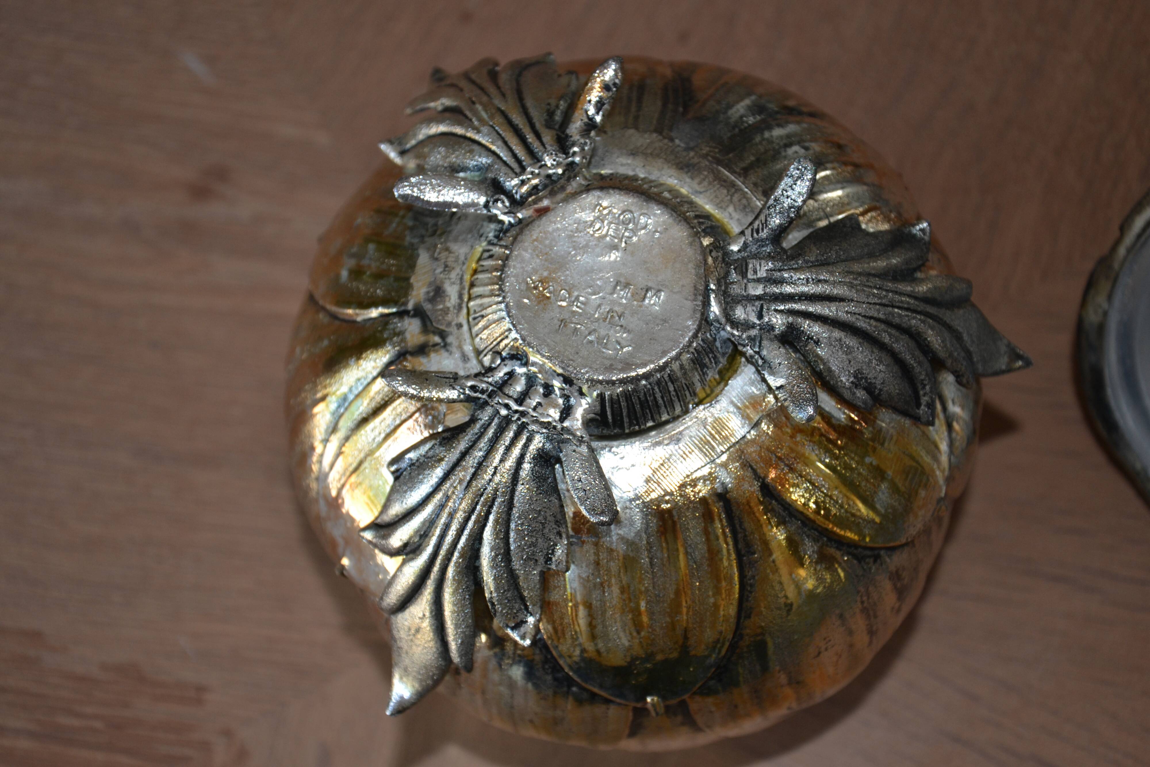 "Artichoke" ice bucket by Mauro Manetti