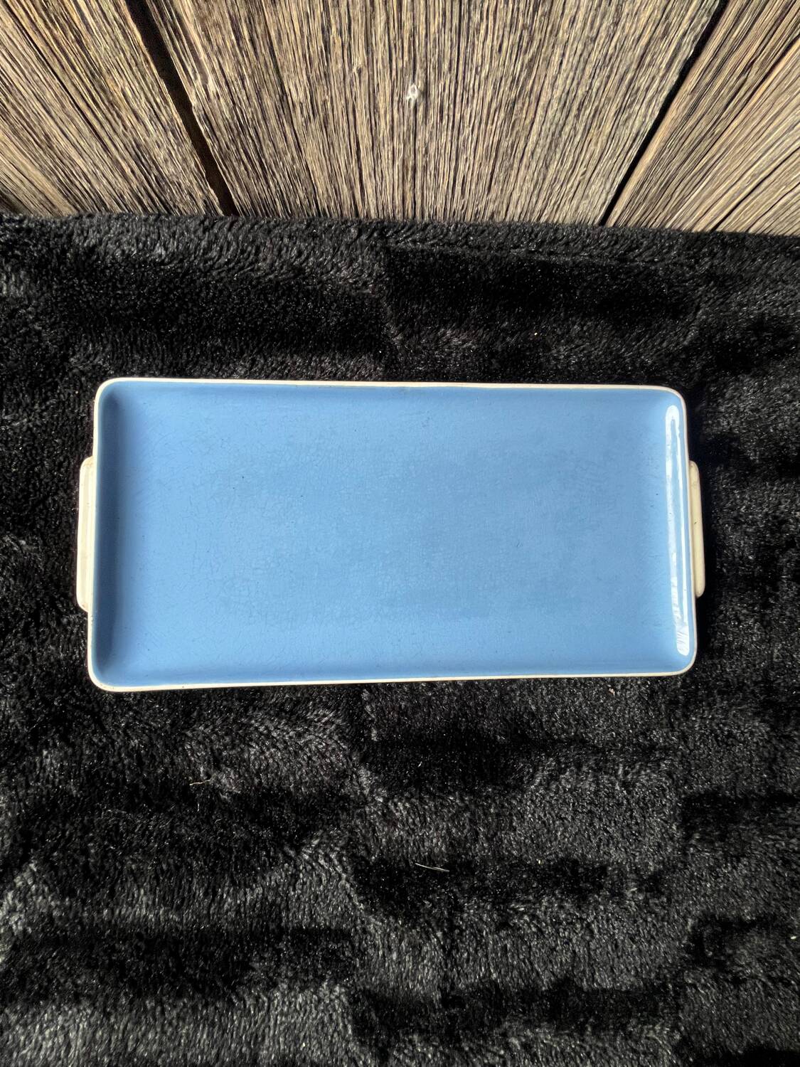 Cake dish