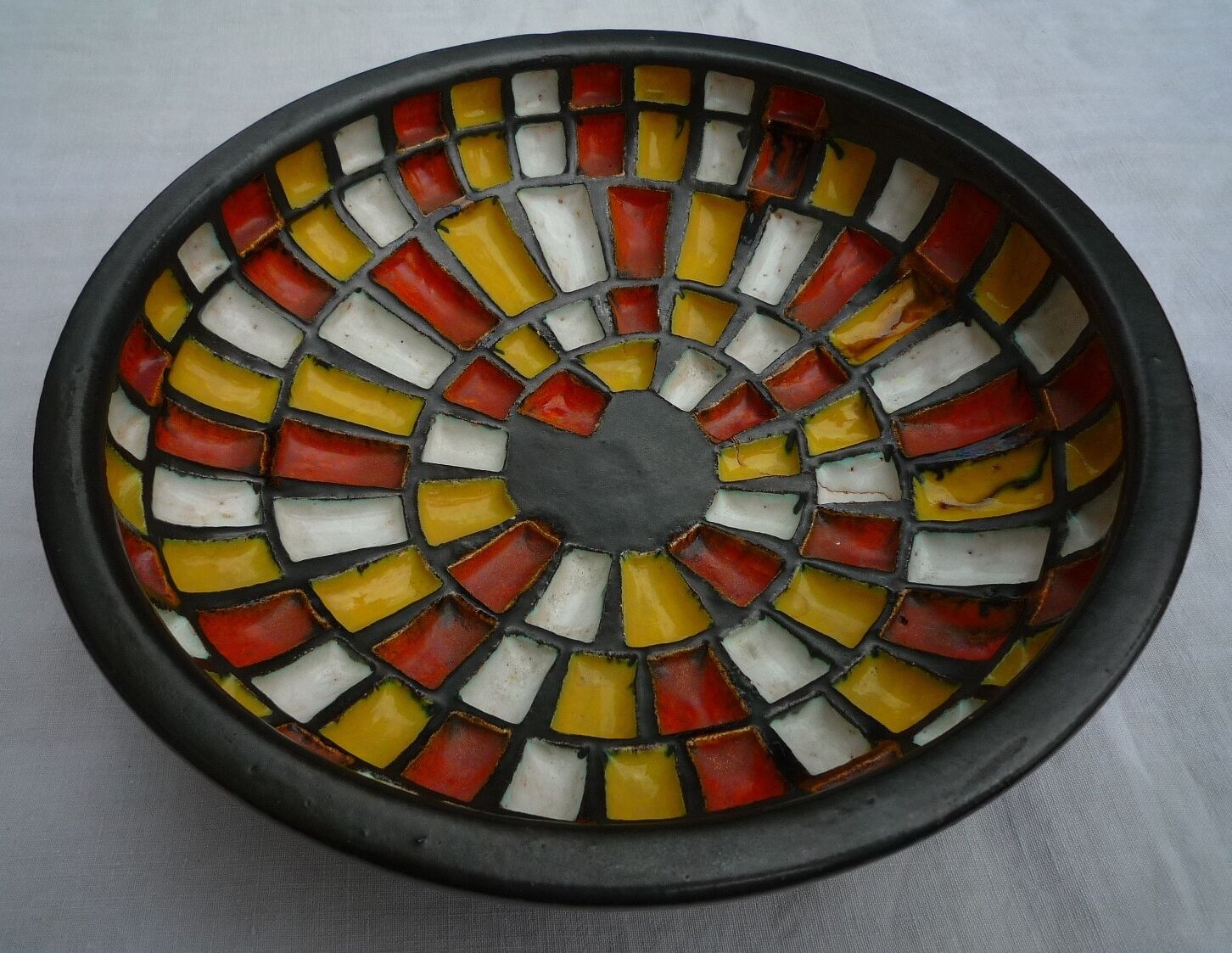 Multicolor dish, original ceramics signed Jean Garillon, years 50