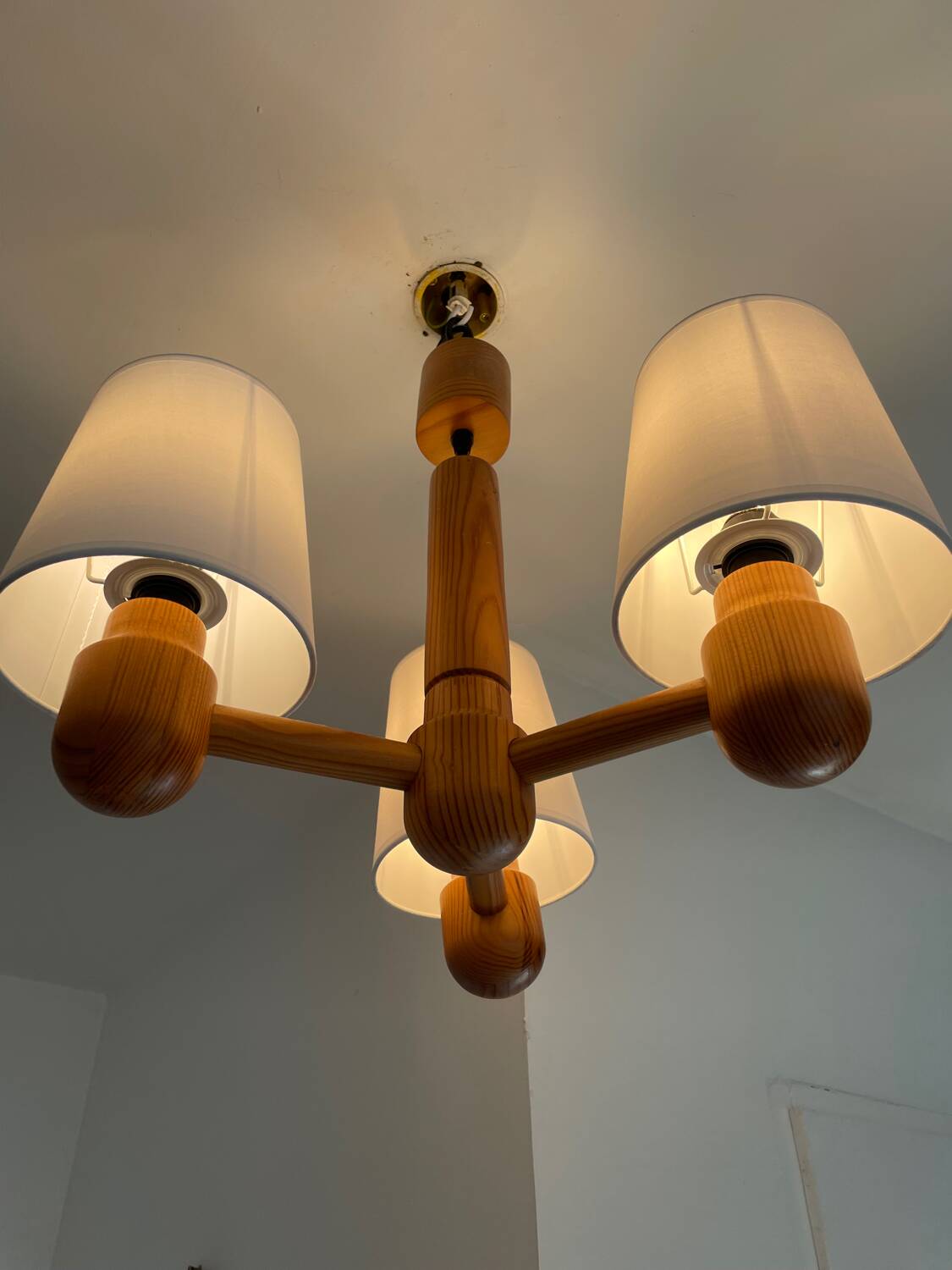 70’s Scandinavian pine wood chandelier