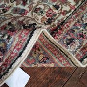 Tapis Pakistanais laine et soie fait main 122x77cm