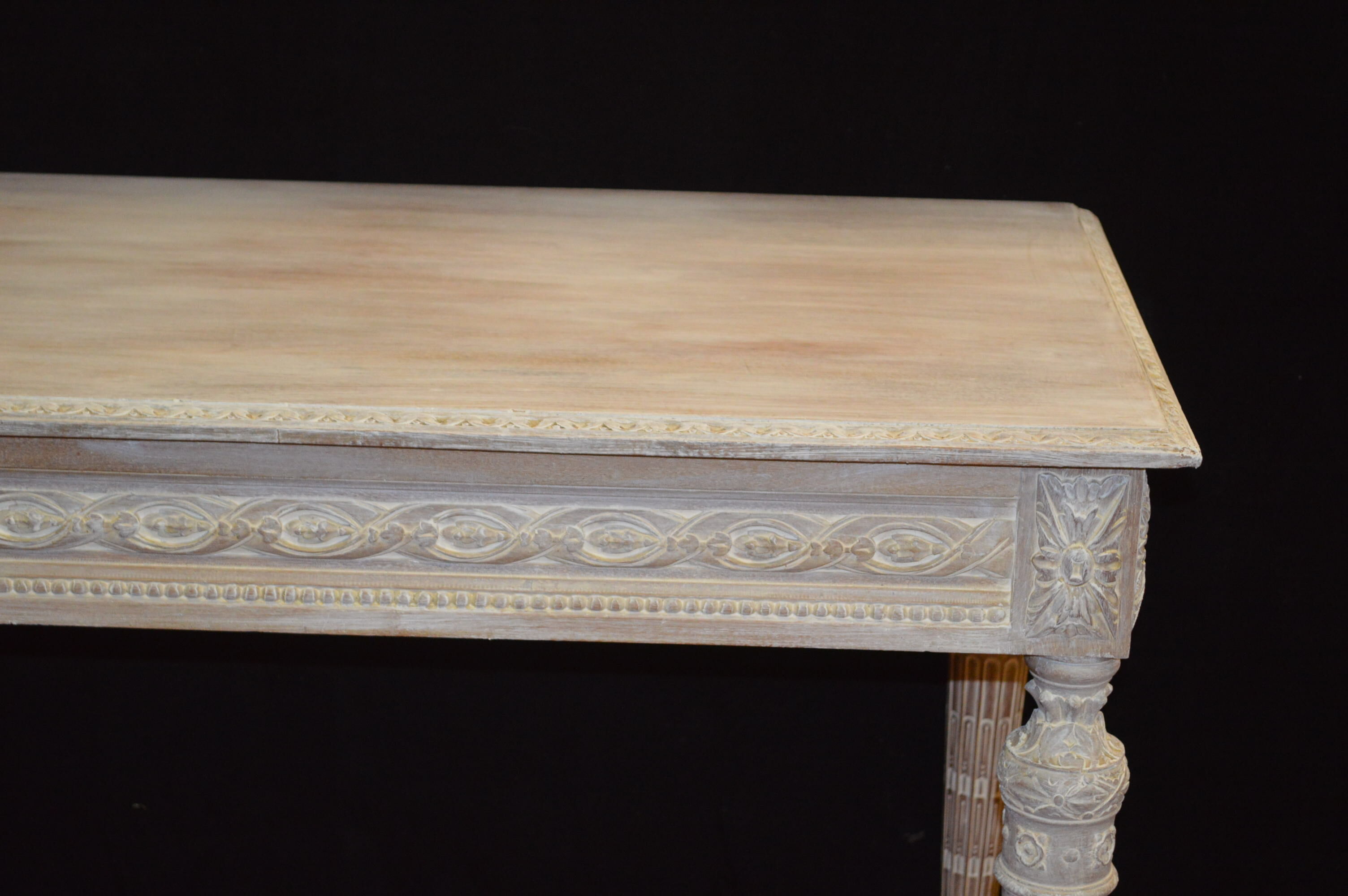 Console style louis XVI in patinated wood