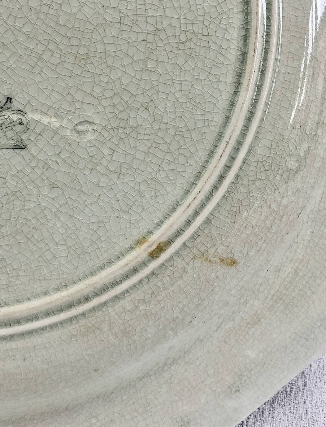 Round semi-hollow dish 31 cm Gien cornucopia XIX