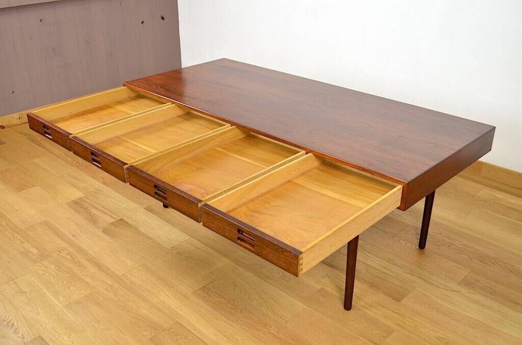 Bureau Danois de Nanna Ditzel en Palissandre de Rio 1950