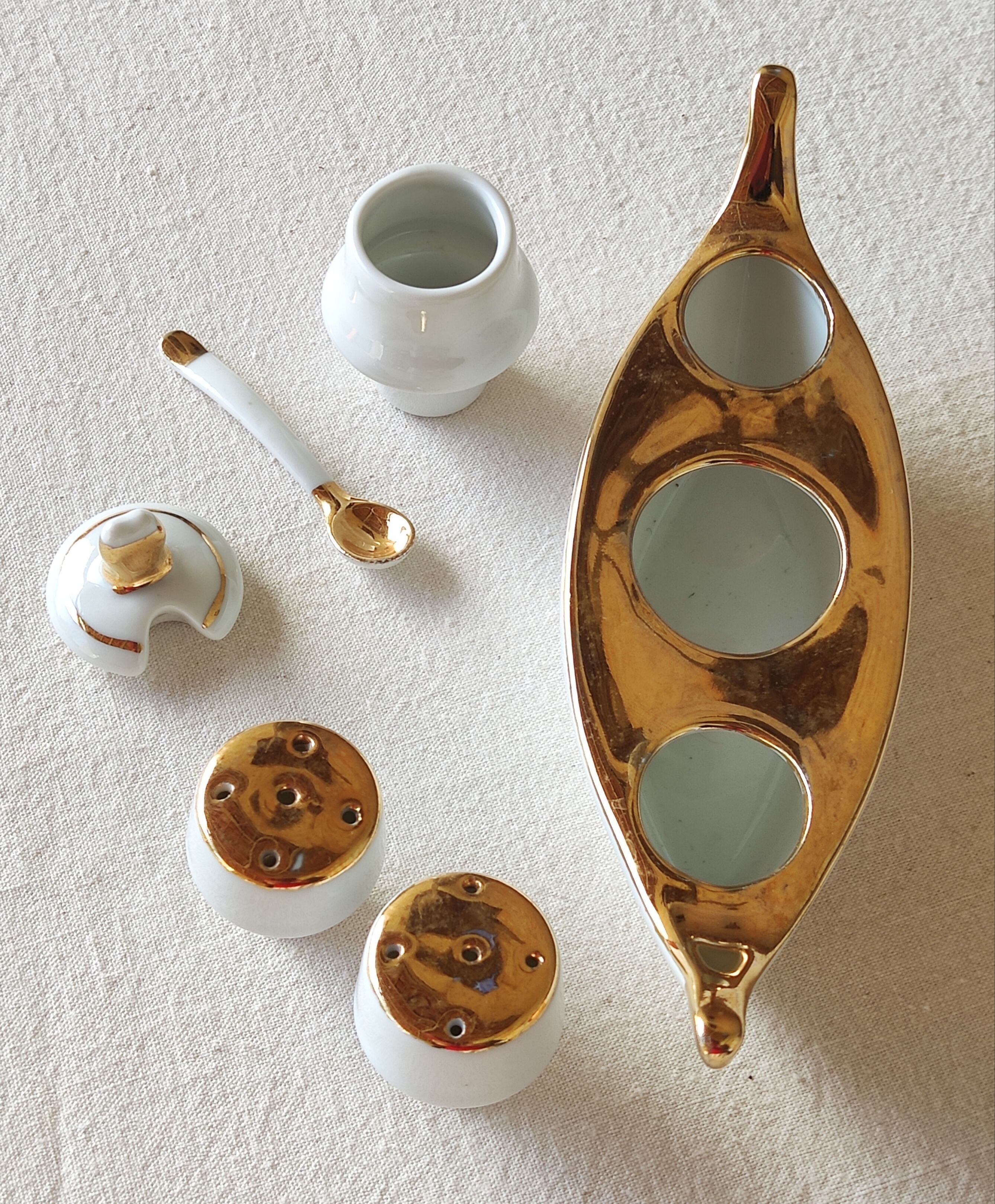 Condiment service - saleron- in Paris porcelain