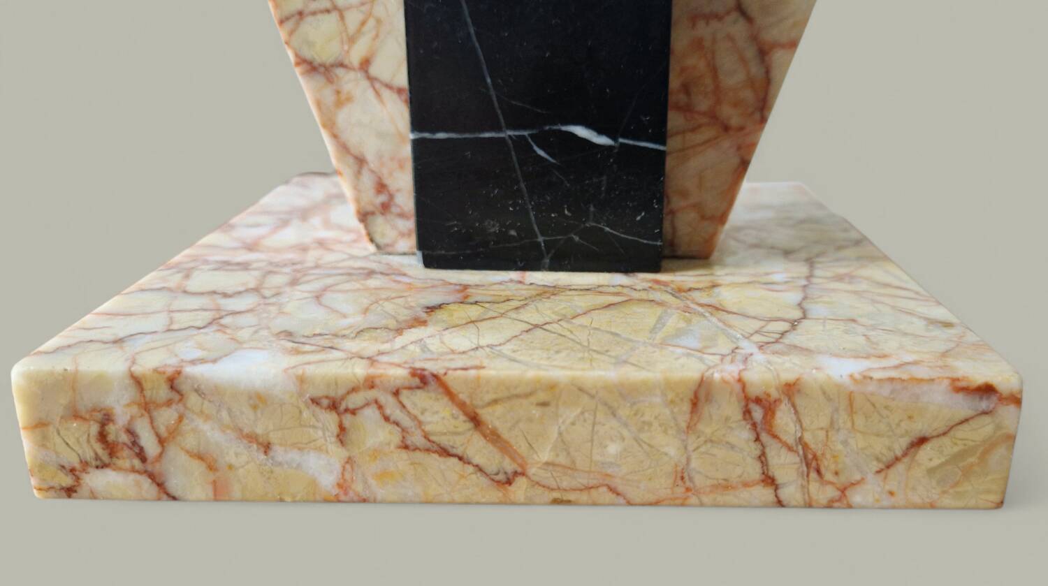 Sculptural lamp in marble and chrome - Modernist Art Deco style