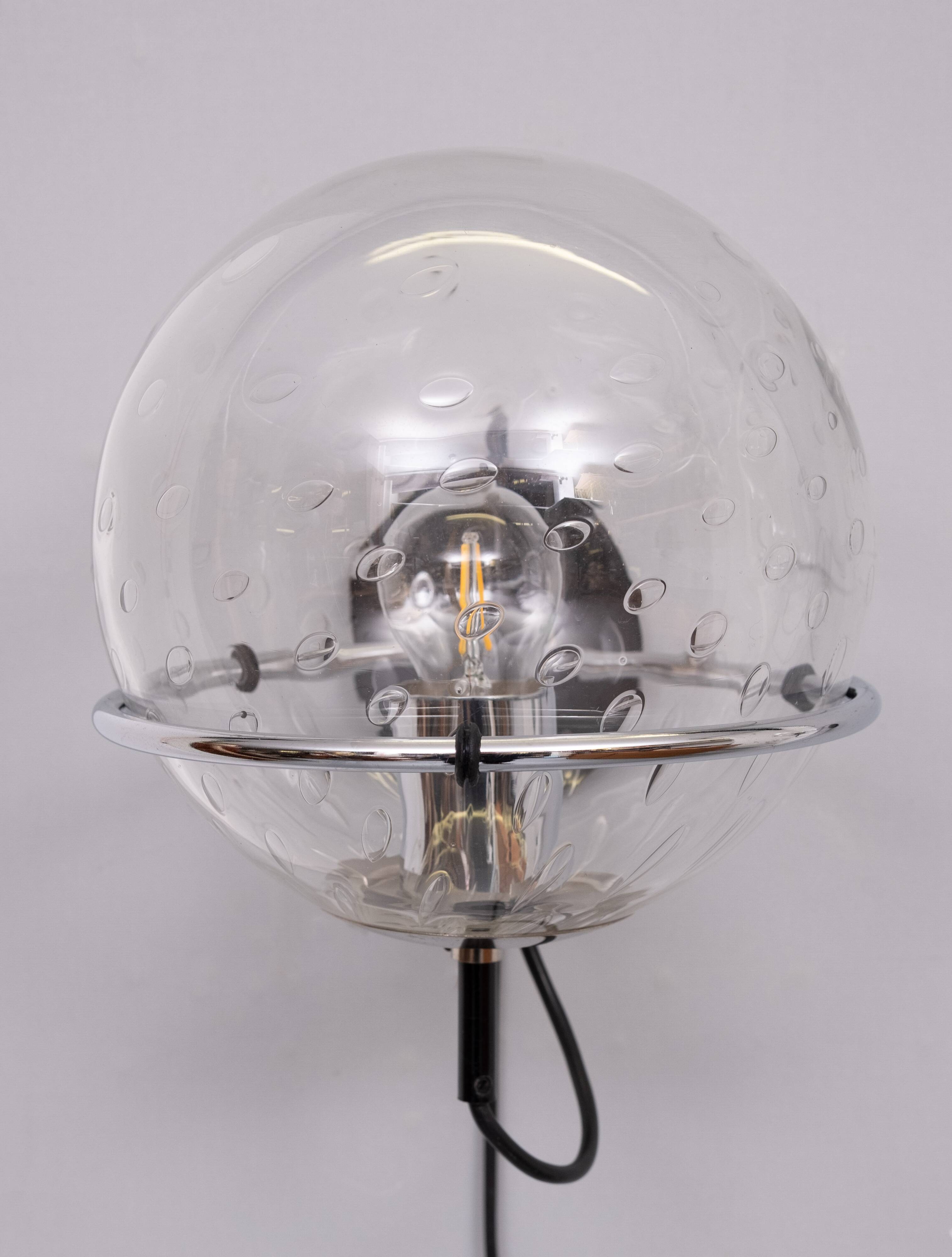 set Basket-Globe wall lamps with raindrop glass bowl by Raak, 1970s