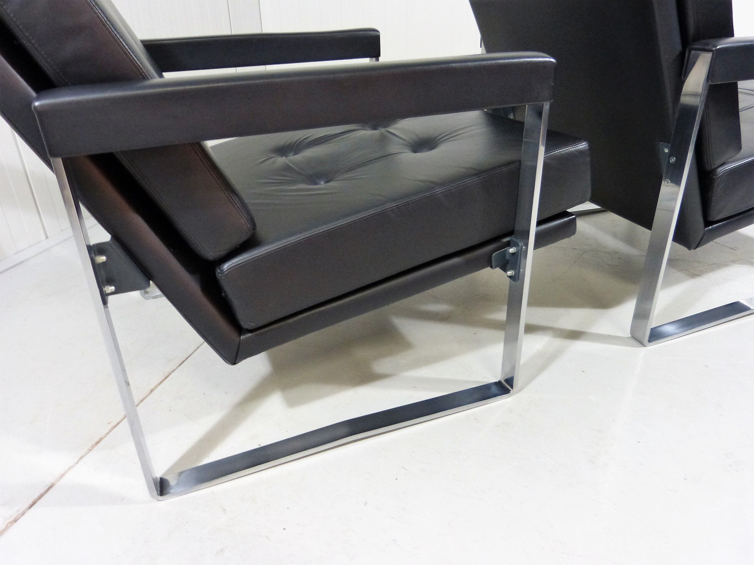 Hein Salomonson black leather lounge chairs 1968