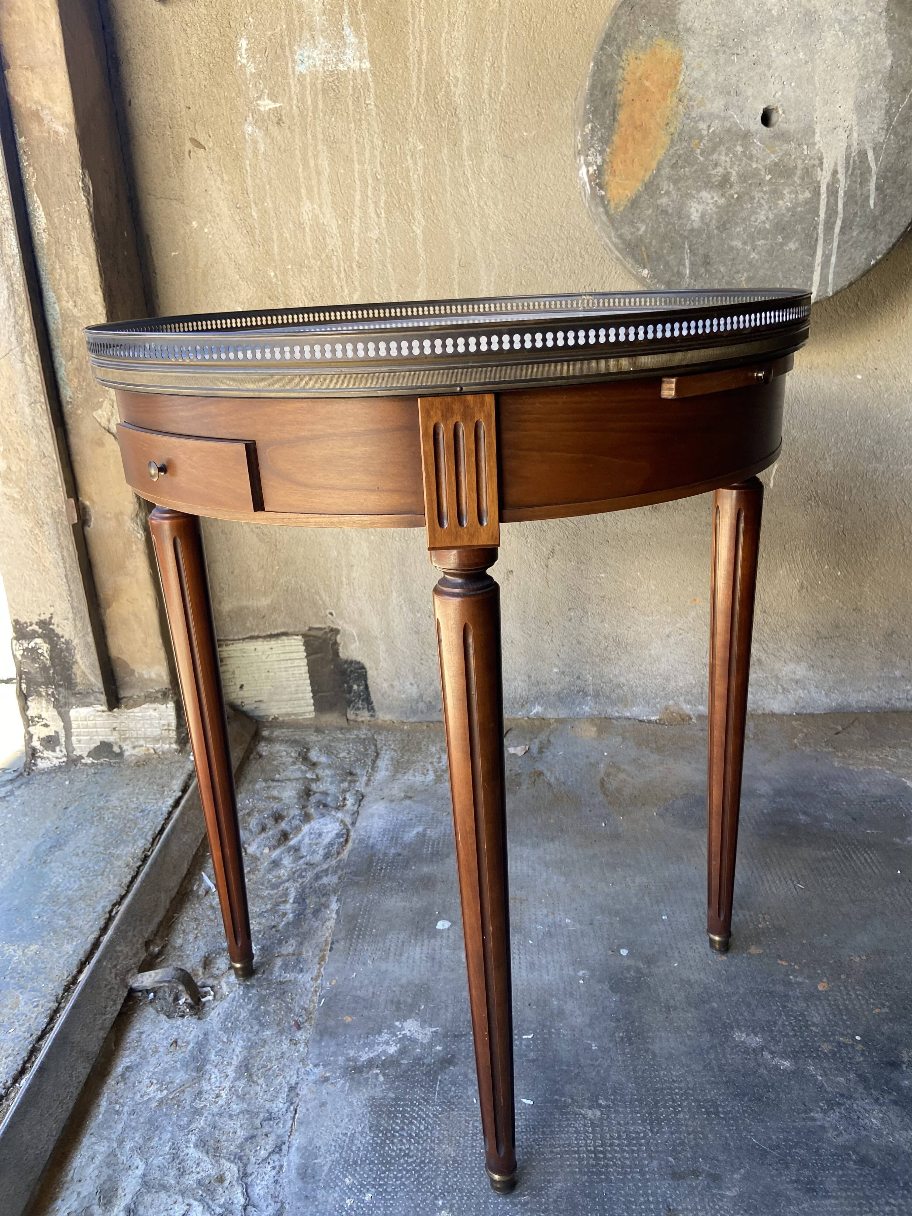 White marble hot water bottle table