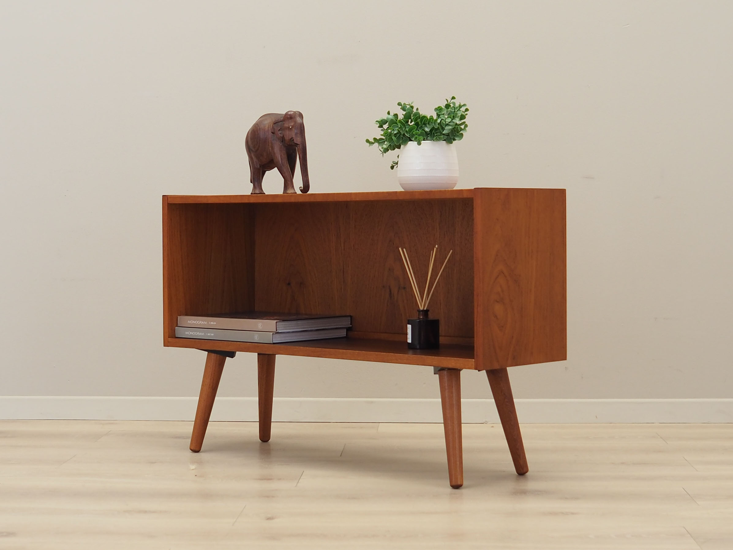 Teak bookcase, Danish design, 1970s, production: Denmark