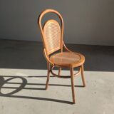 Chaise cannée en bois naturel