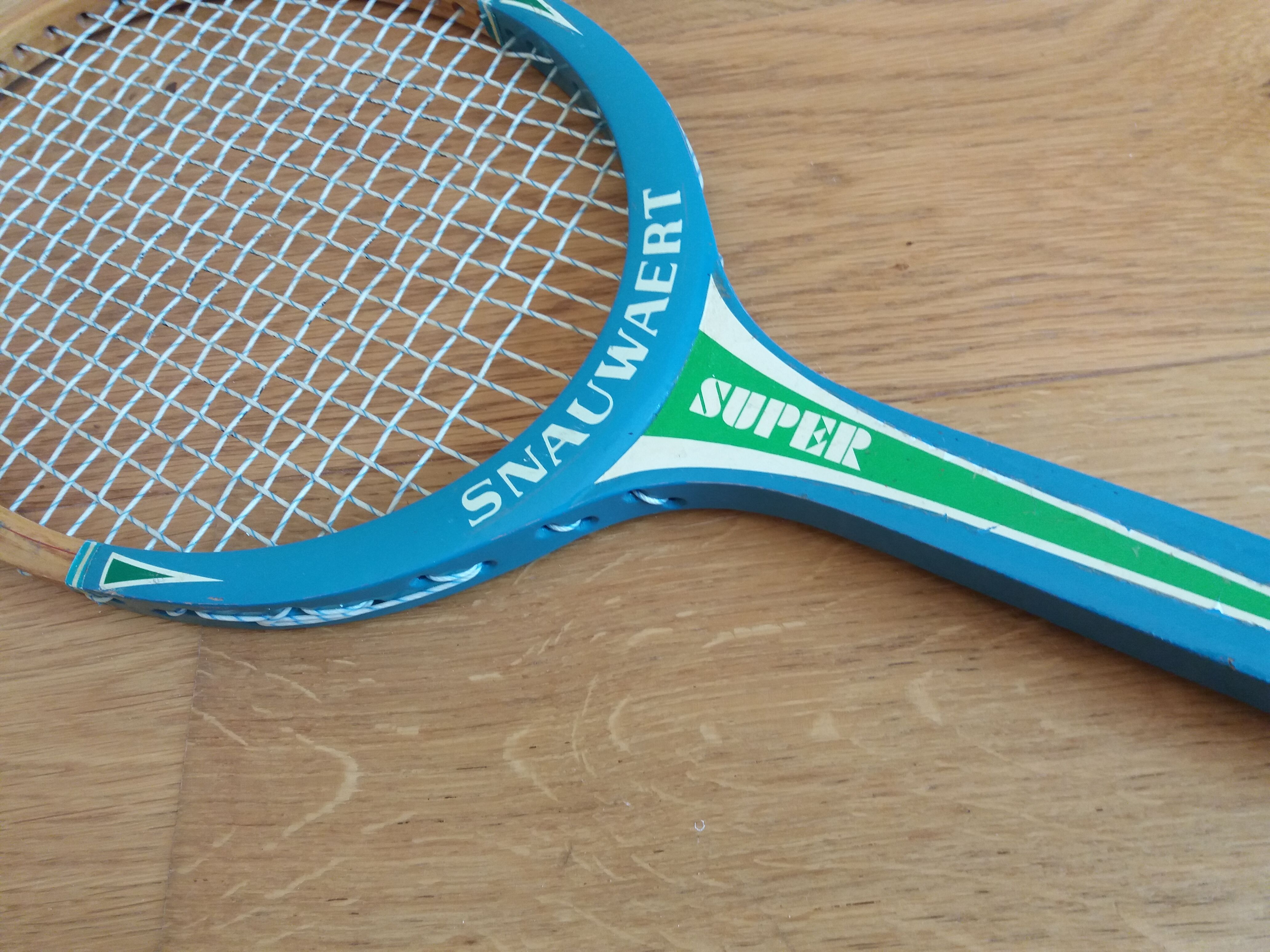 Wooden Snauwaert tennis racket