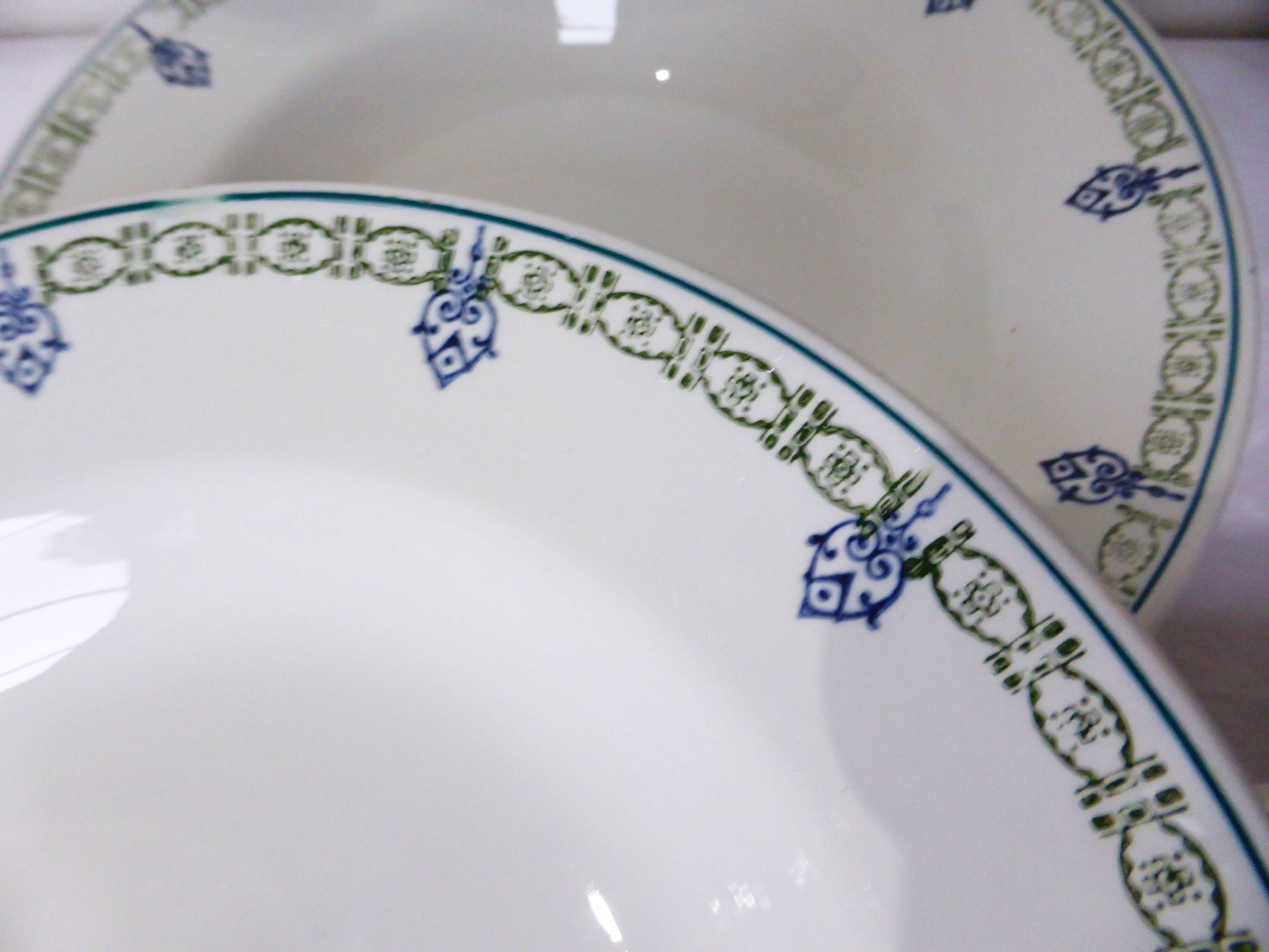 4 assiettes creuses vintage St Amand 211259