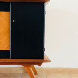 Slip-on feet compass 1960