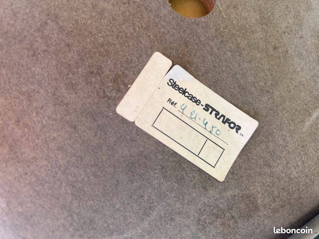 Set of chairs - Strafor Steelcase armchairs - orange