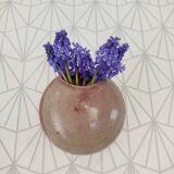 Vase mural en grès