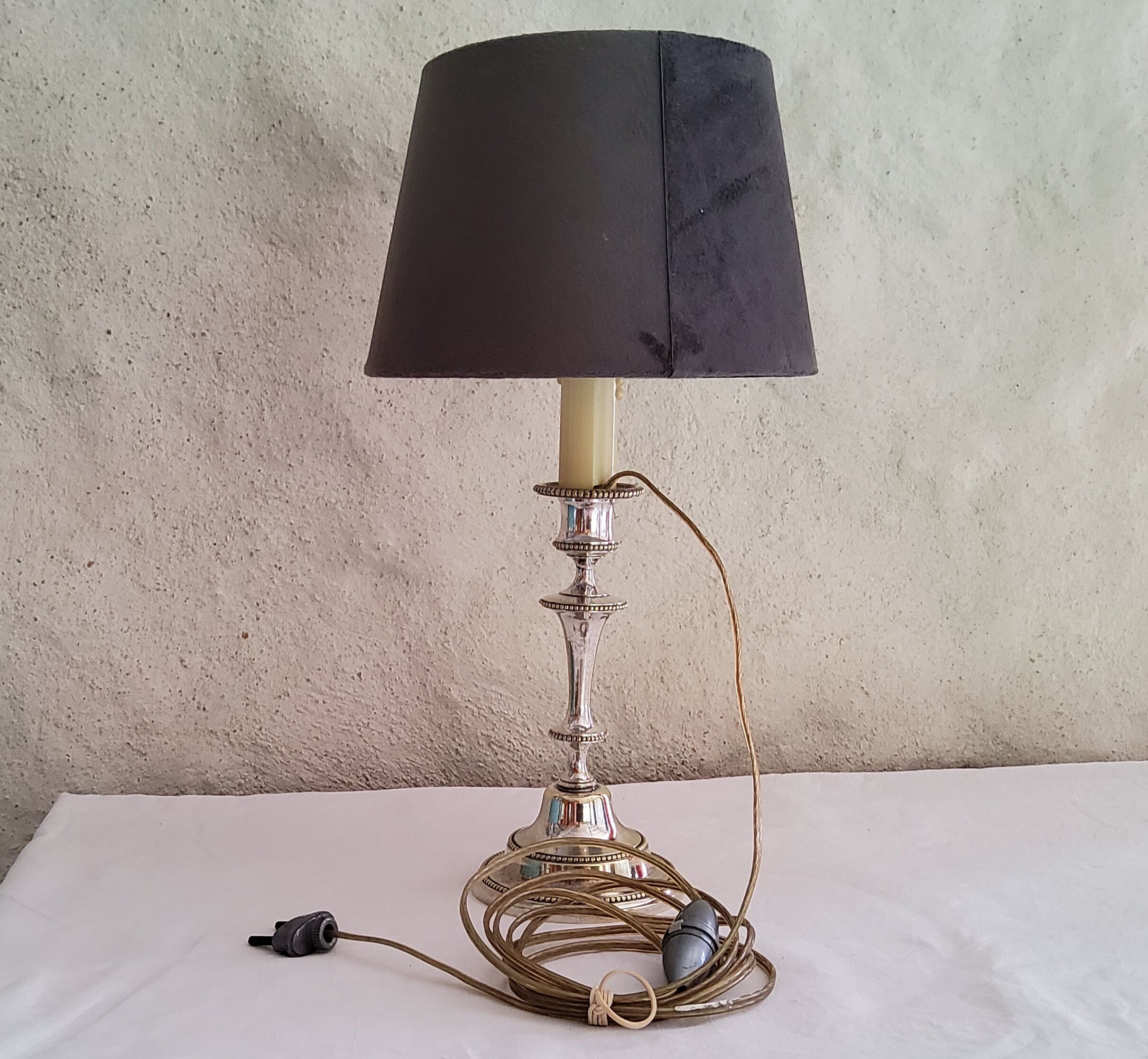 Candle holder lamp