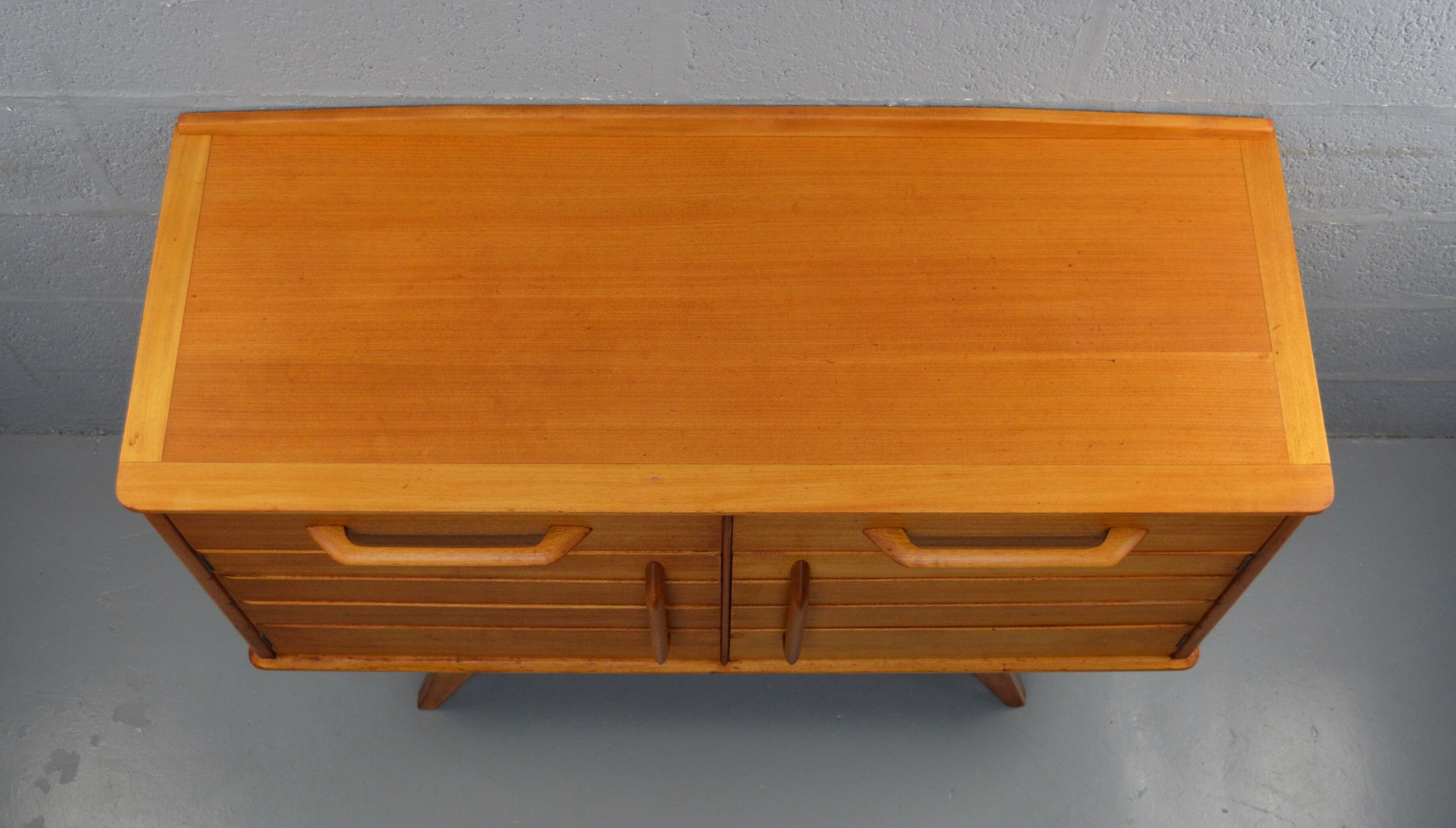 Buffet vintage Ercol Windsor