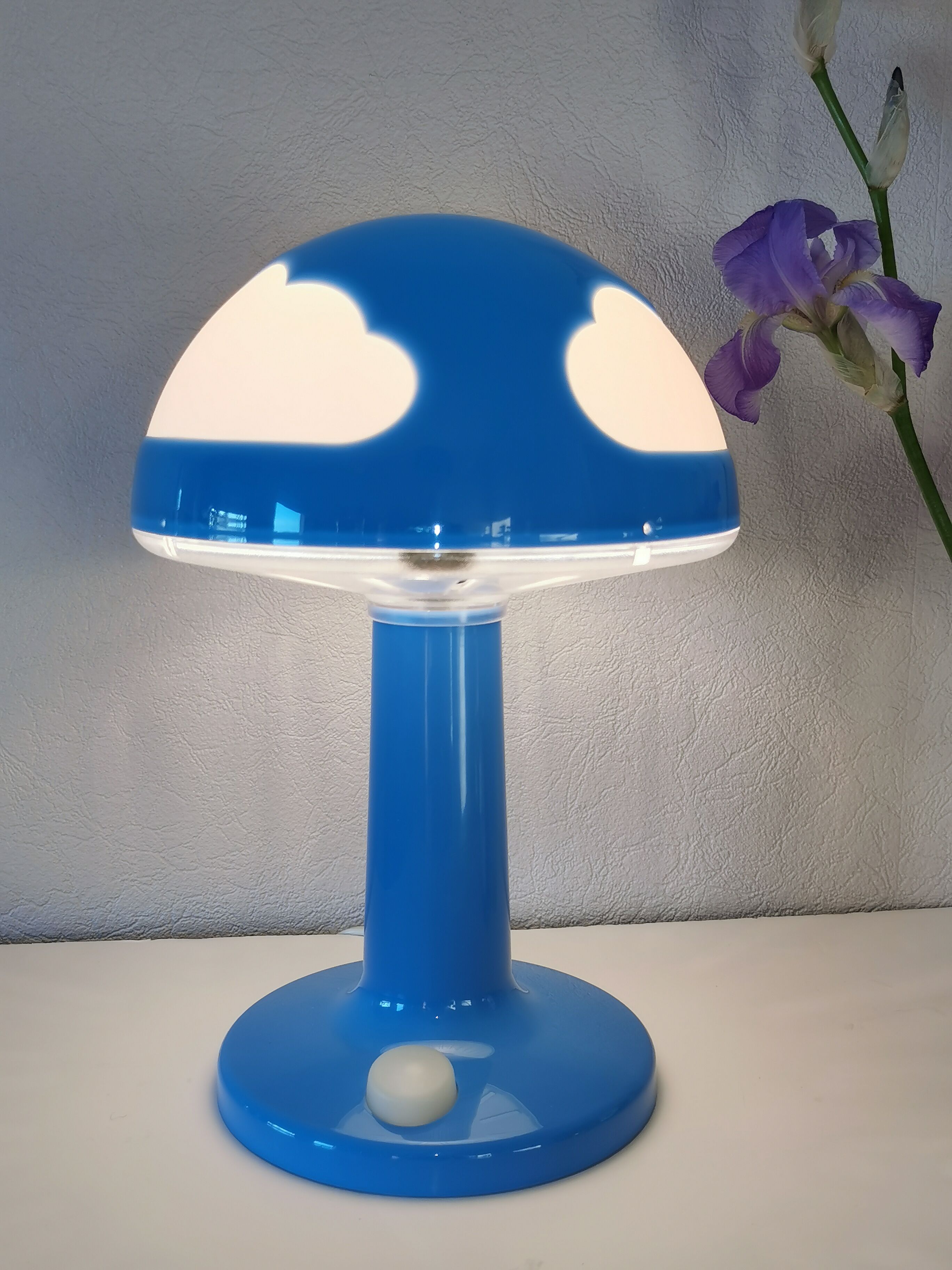 Mushroom lamp, blue cloud Skojig, design Henrik Preutz for Ikea, 1990