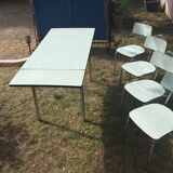 Table and 4 green water formica chairs 60's