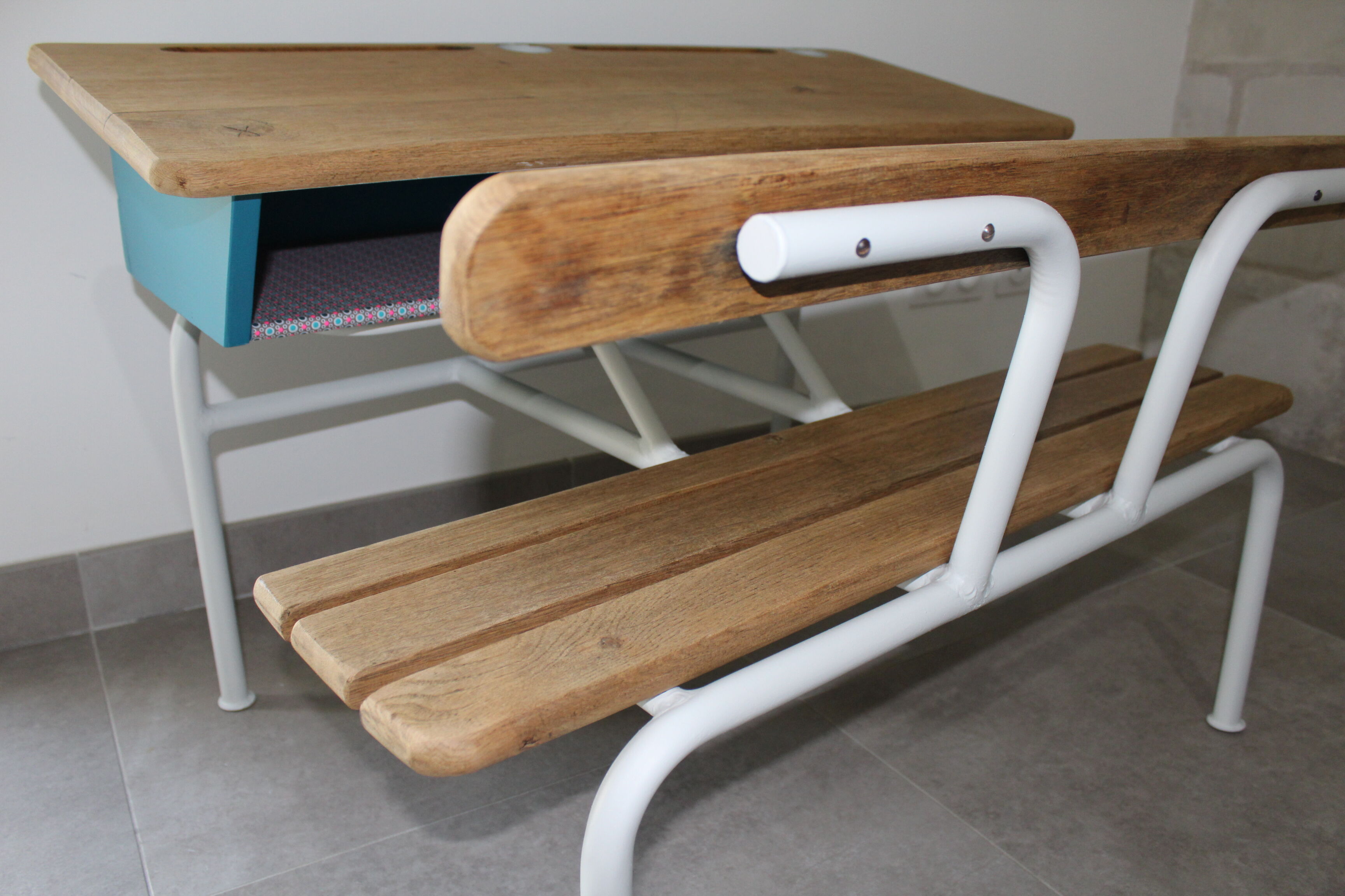 Bureau d'écolier double