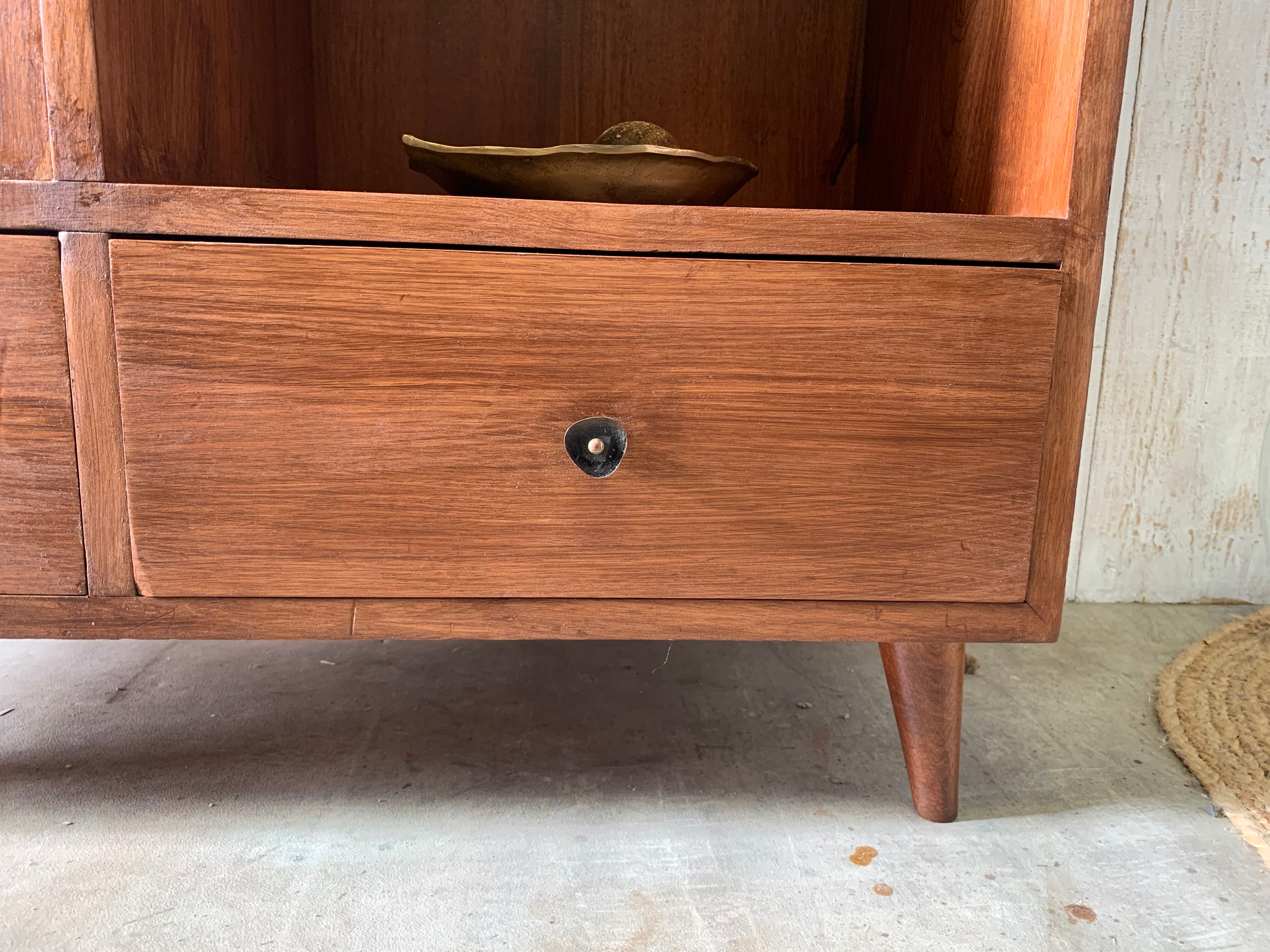 Vintage buffet
