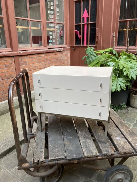 Commode Brasilia werk