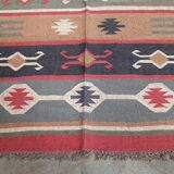 Kilim rug in jute and cotton. 125cm x 195cm