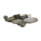 Snake porcelain service