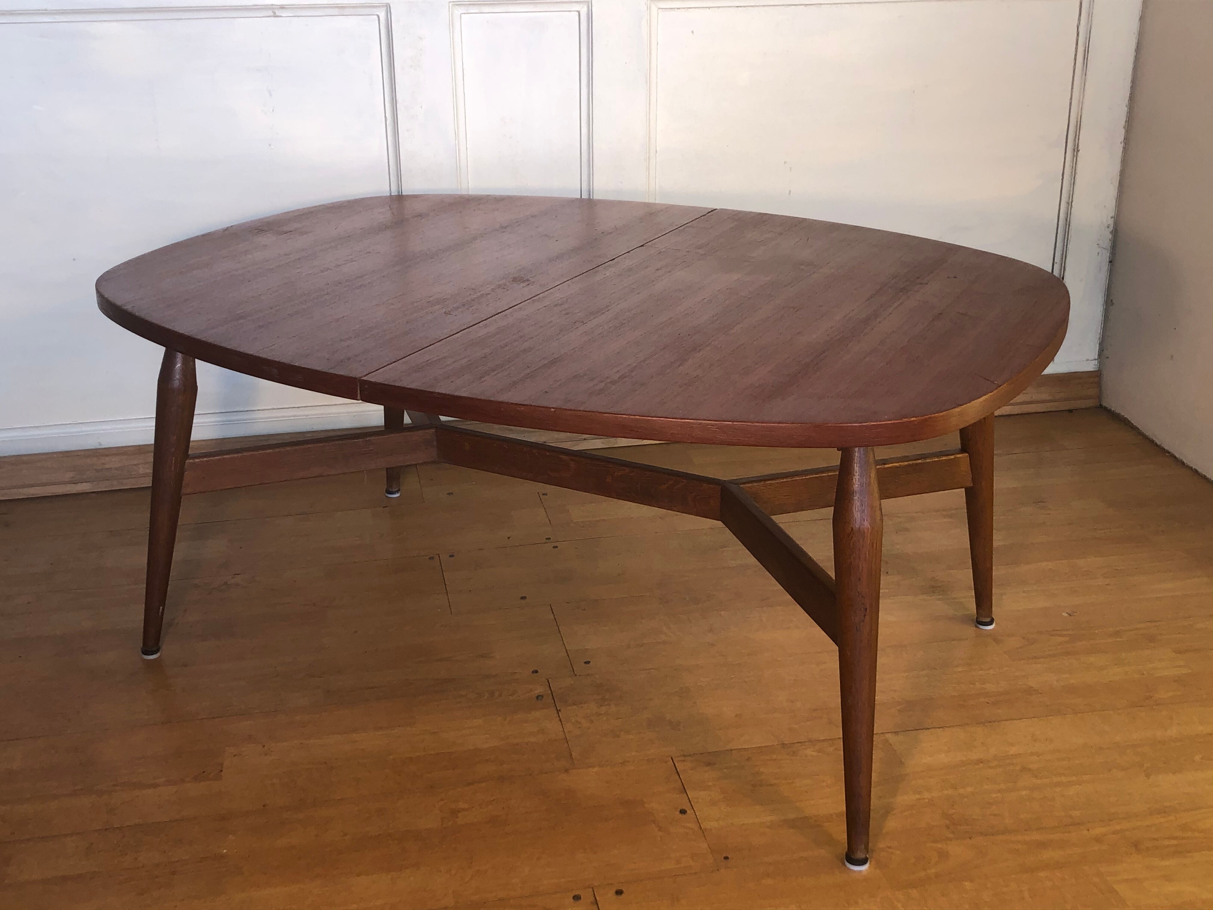 Scandinavian liftable table. 1960. Free shipping