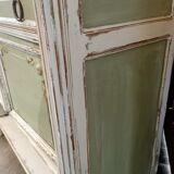 Patinated buffet service