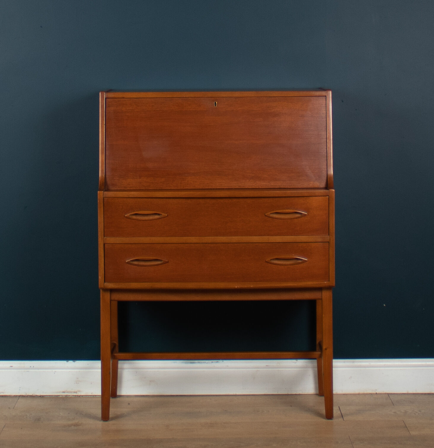 Jentique writing desk 1960