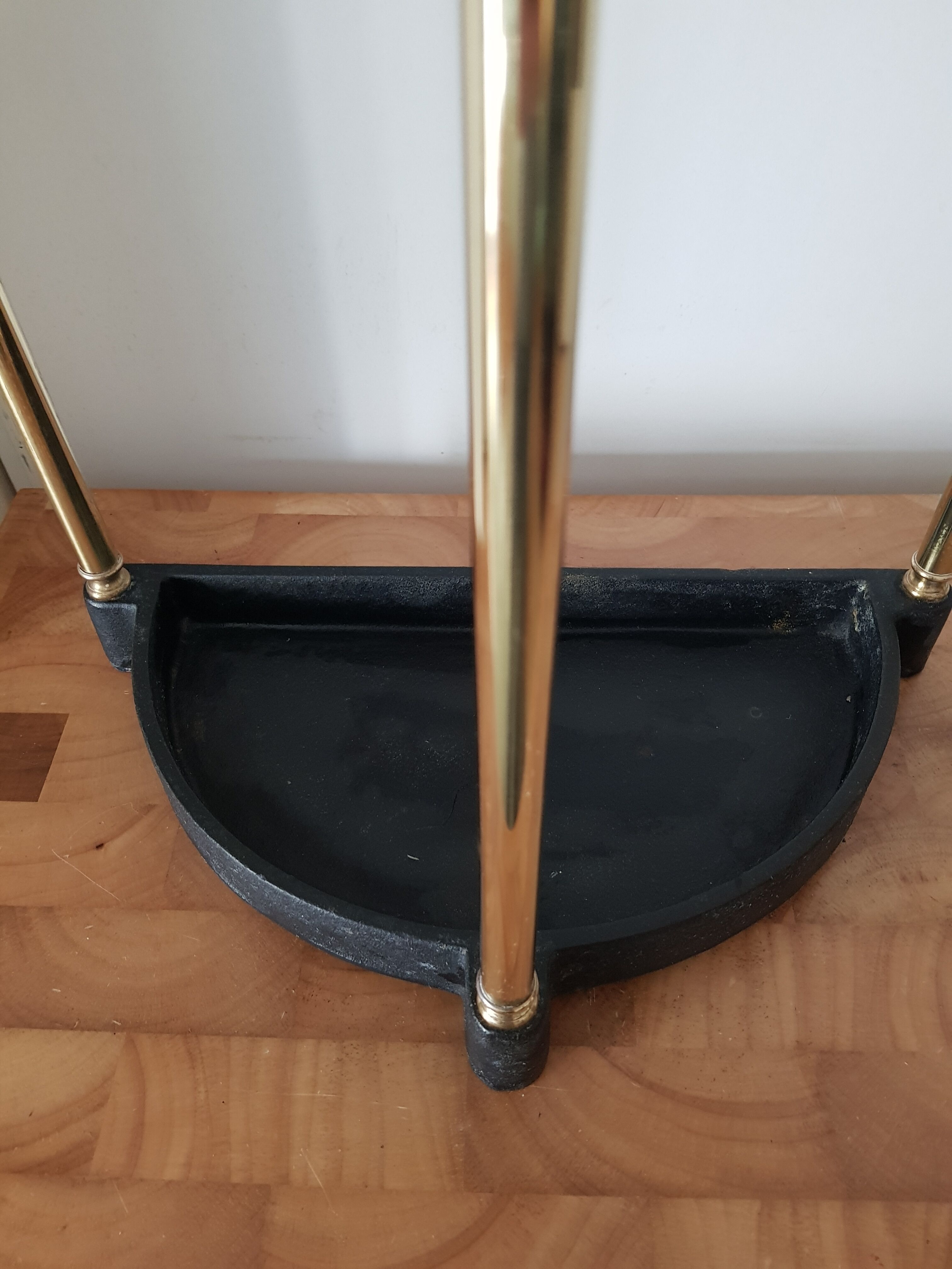 Brass umbrella holder