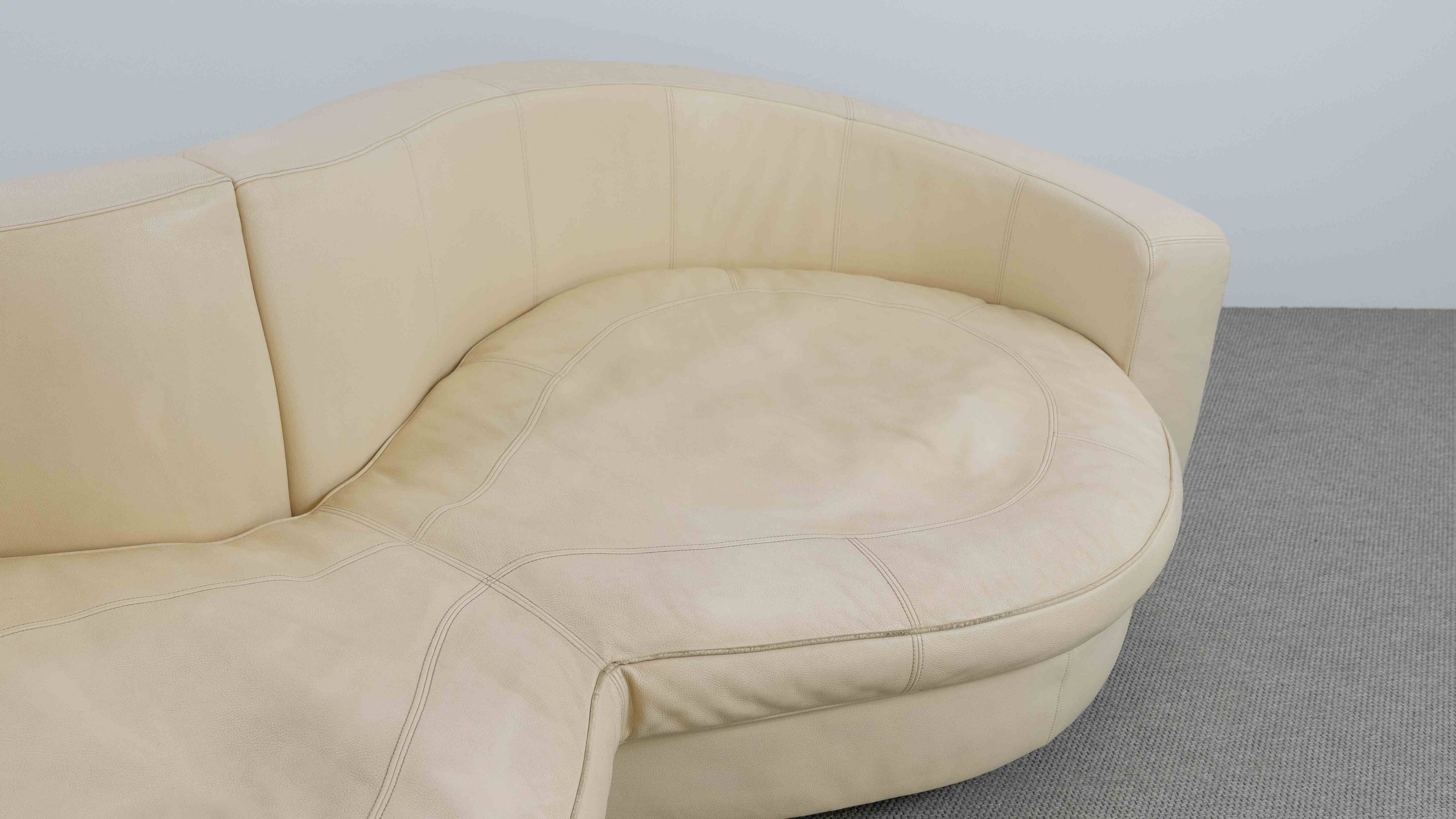 BRETZ Eves Island Creme, 4-Seater Sofa in Leather