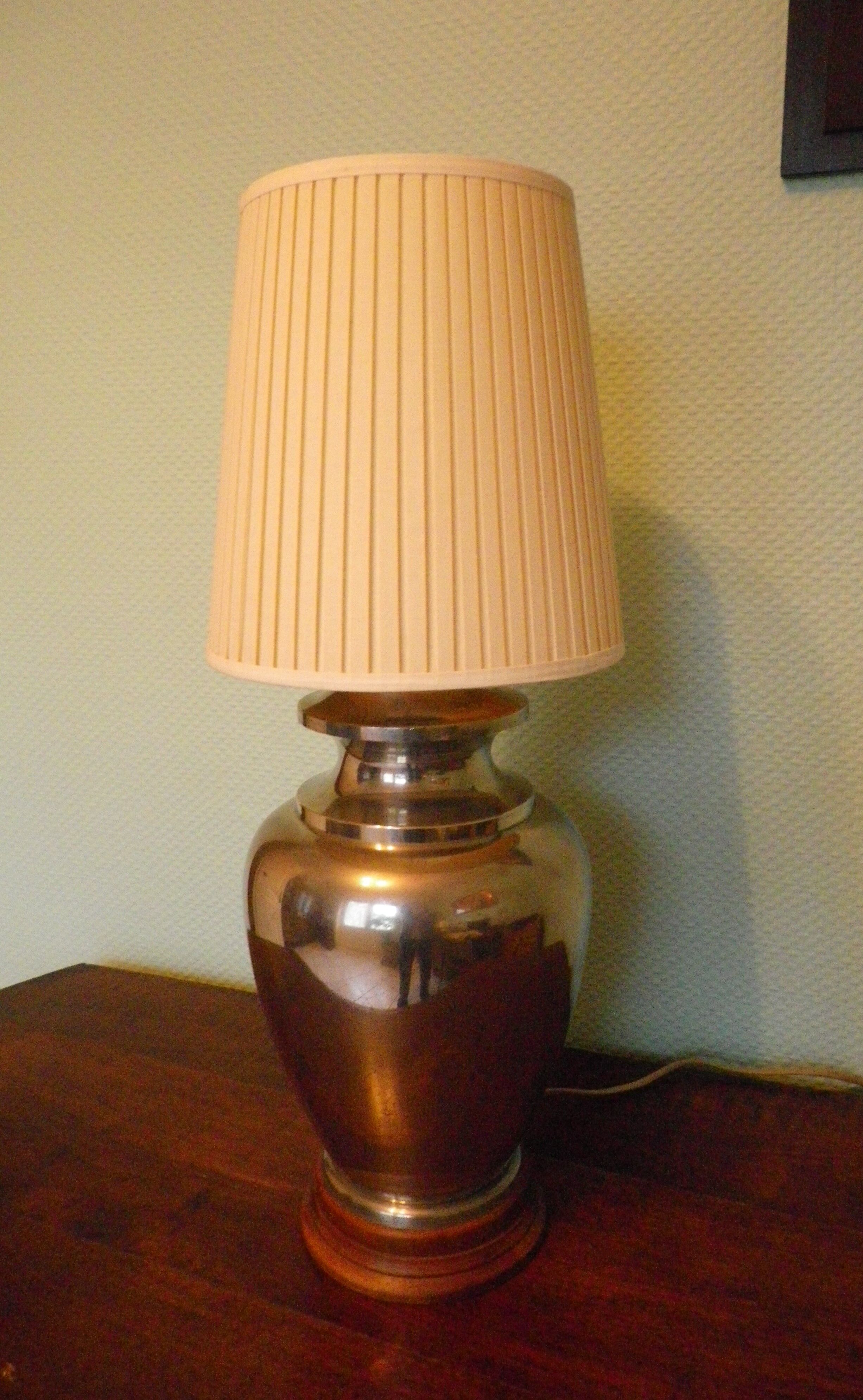 Living room mood lamp, silver metal base, wooden base, pleated lampshade